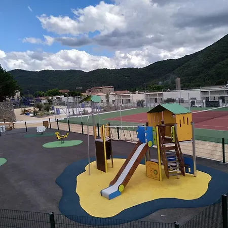 Holiday home Magnanerie Leony 2 *